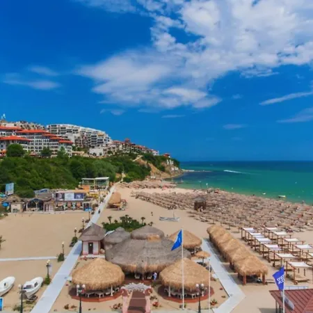 Horizon 3 'б' 公寓 *